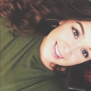 Meet your Posher, Chelsea